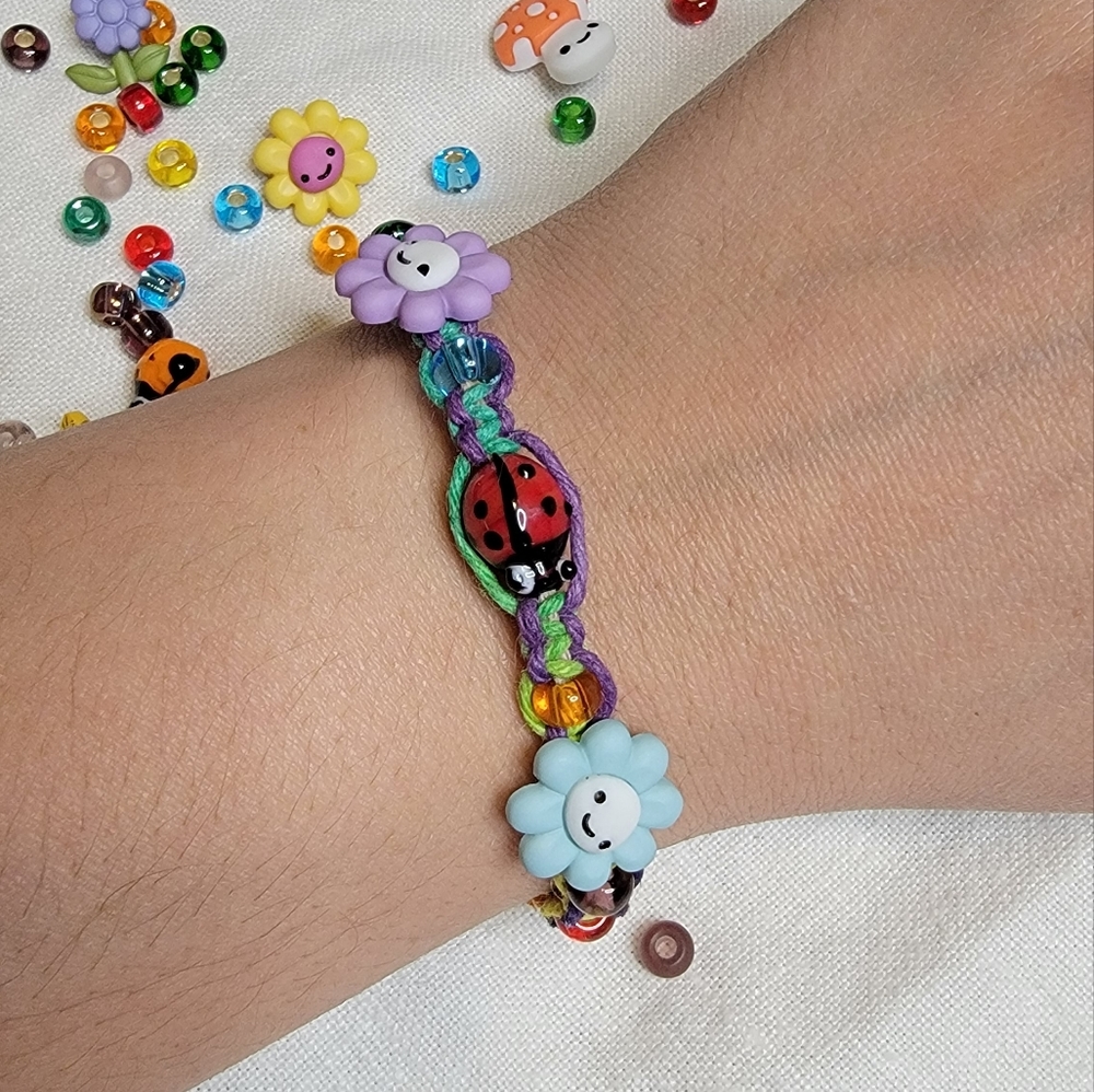 Rainbow Happy Flower Bracelet